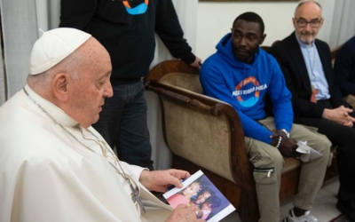 Rencontre du pape François et de « Pato » à la maison Sainte Marthe au Vatican